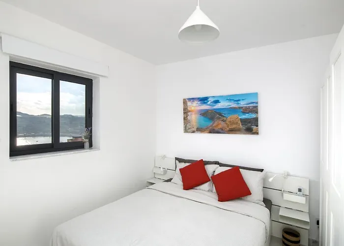 Modern 2 Bedroom Penthouse With Huge Terrace And Sea Views - 2 Mins From Sea - Qawra Appartement