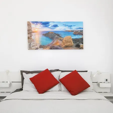 Modern 2 Bedroom Penthouse With Huge Terrace And Sea Views - 2 Mins From Sea - Qawra Appartement *